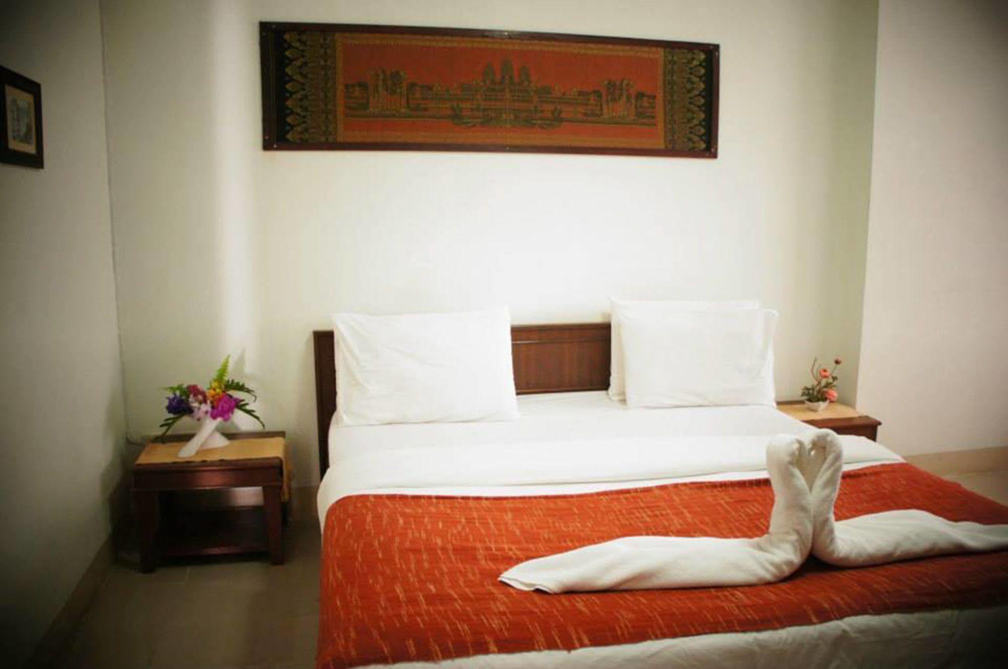 Vipa House Hotel Chiang Mai Luaran gambar