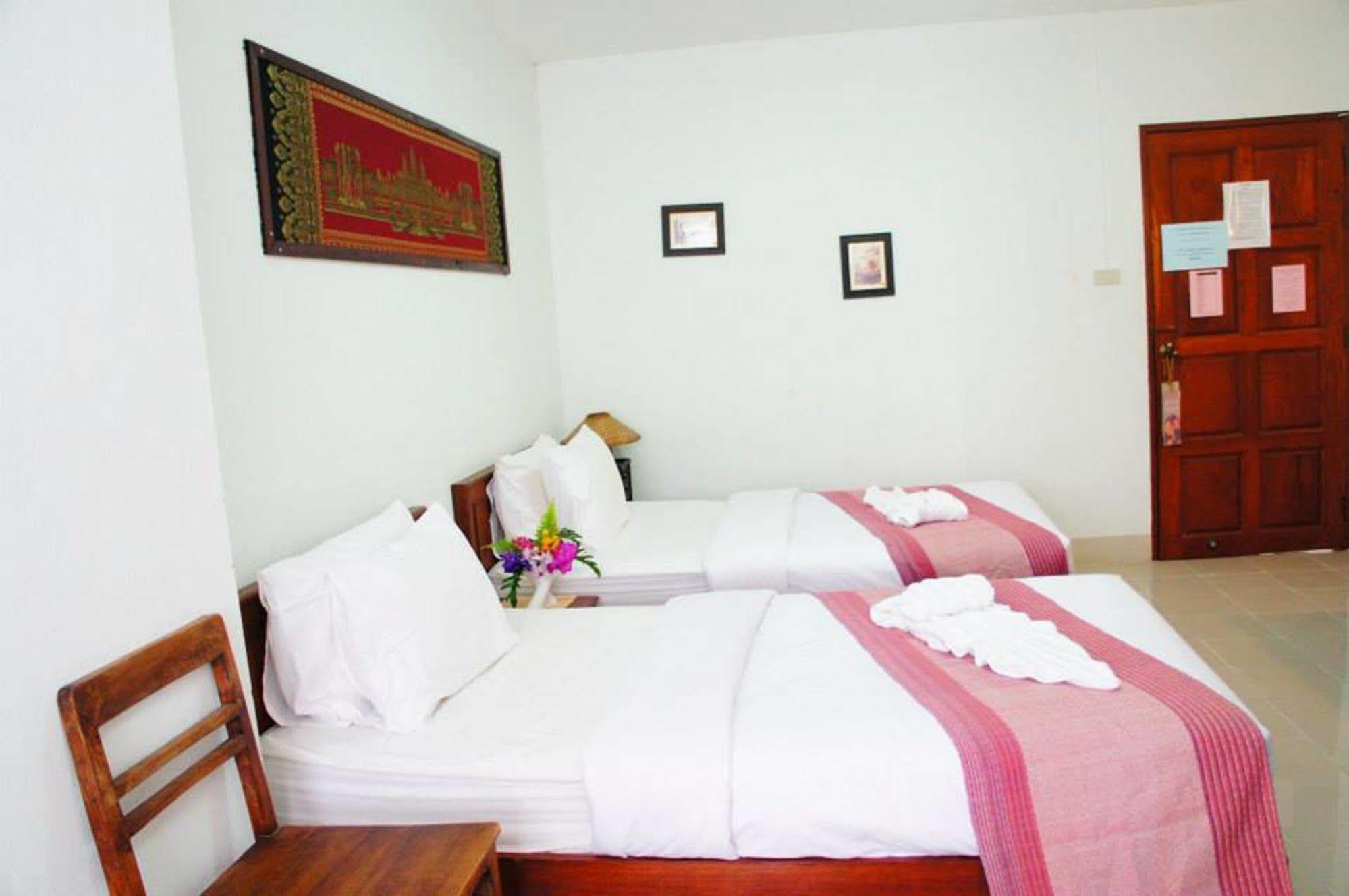 Vipa House Hotel Chiang Mai Luaran gambar