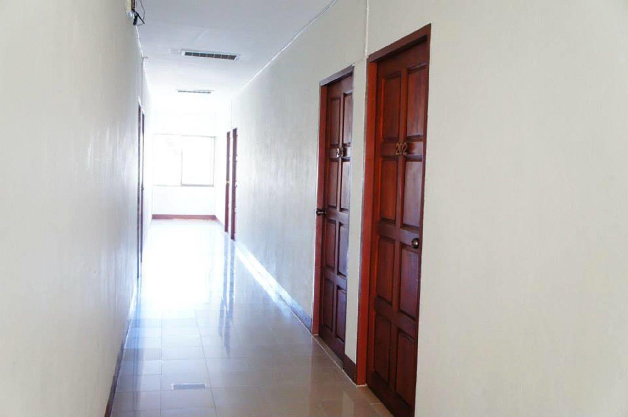 Vipa House Hotel Chiang Mai Luaran gambar